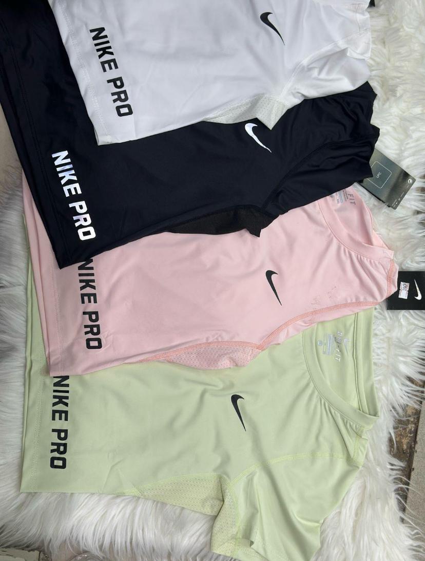 Nike gym shirt