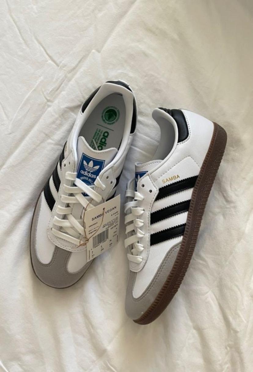 Adidas Samba